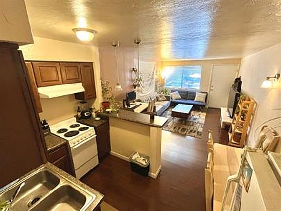 5th image of 1124 N Tucson Blvd #0