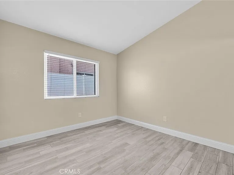 501 Roosevelt St — Photo 15