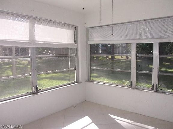 3rd image of 7400 College Pkwy APT 4A