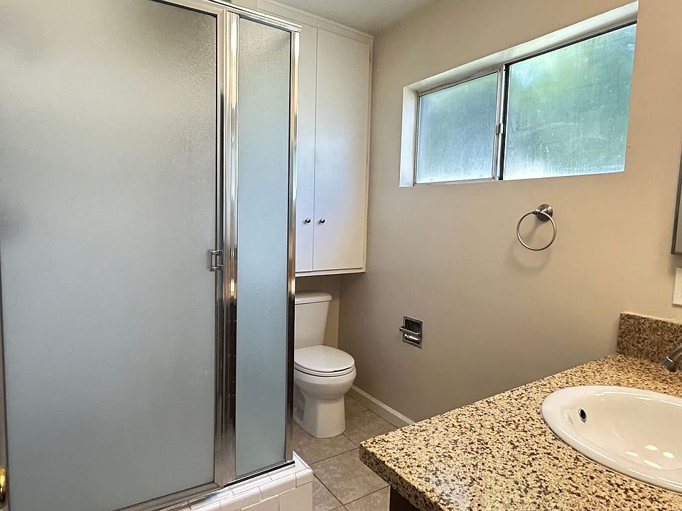 1st image of 3402 Gundry Ave APT 1