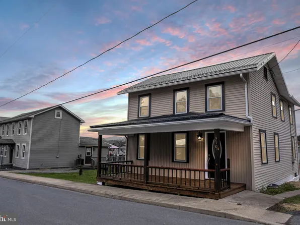210 S Chestnut St, Mill Hall, PA 17751