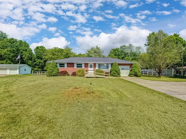 22413 Stateline Rd, Lawrenceburg, IN 47025