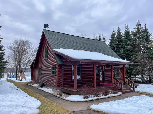 27469 E Grosse Pointe Shr, Dollar Bay, MI 49922