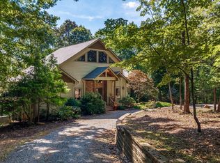 200 Plantation Ln, Blue Ridge, GA 30513