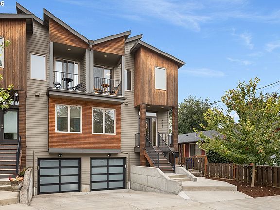 2nd image of 4222 N Kerby Ave