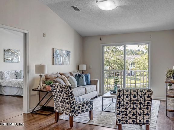 4th image of 108 BRANNAN Place #110