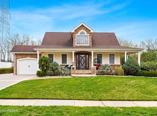 21 Drexel Dr, Jackson, NJ