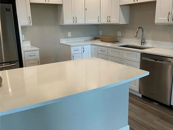 13902 E Marina Dr APT 203, Aurora, CO 80014