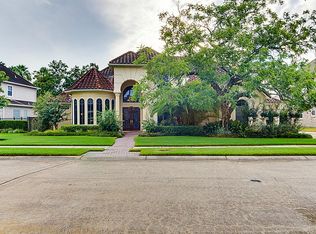 50 Orchard Falls Dr, Sugar Land, TX 77479