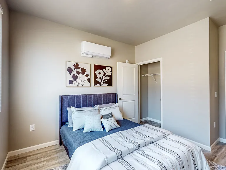 Canyon's Edge Apartments — Photo 15