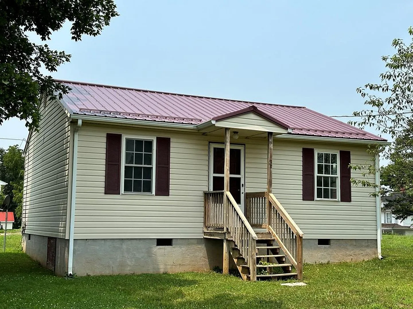 Updated 2-Bedroom in Keysville! — Photo 1