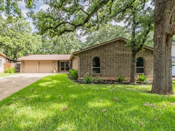 3311 Somerset Dr, Arlington, TX 76013