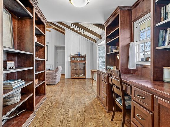 4th image of 9408 Wenonga Rd