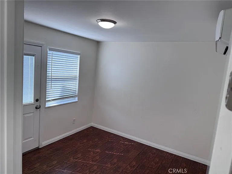 364 16th Pl — Photo 7