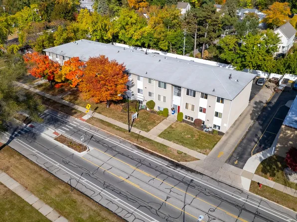 Margo Manor-1260, 1260 W Nine Mile Rd #13, Ferndale, MI 48220