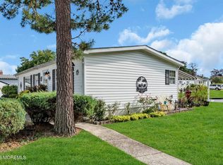 134 Briarwood Ct, Whiting, NJ 08759
