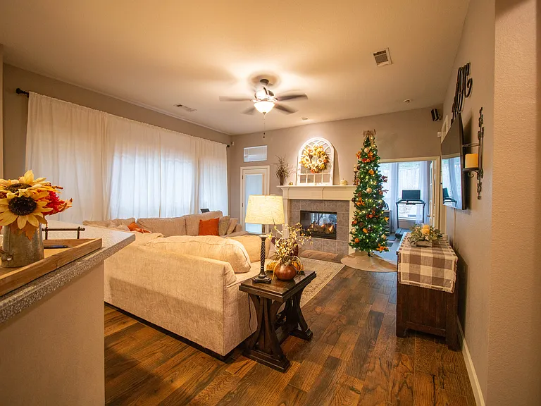 1580 Bonham Pkwy — Photo 12