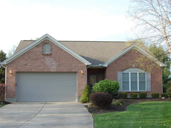 300 Lakeview Dr, Mason, OH 45040