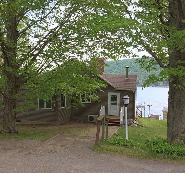 1st image of 309 Cottonwood Ln