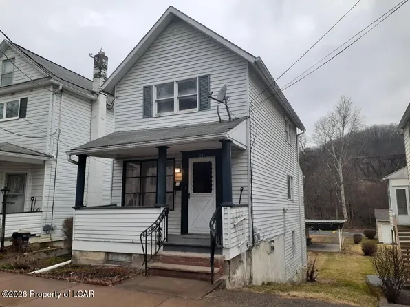 73 W Chestnut St, Wilkes Barre, PA 18705