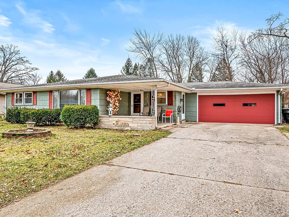 1st image of 52792 Highland Dr