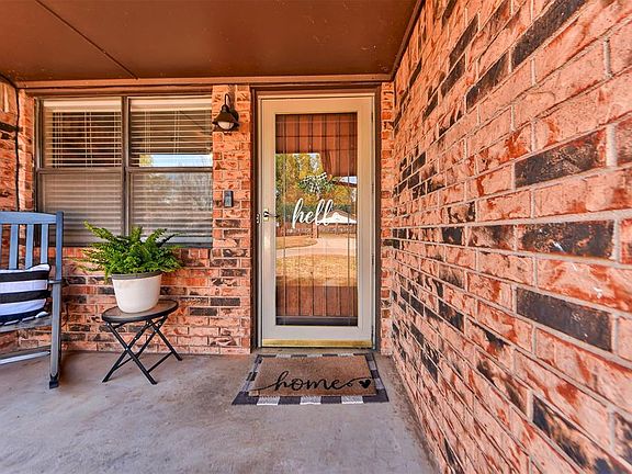 4th image of 1038 W Griggs Way