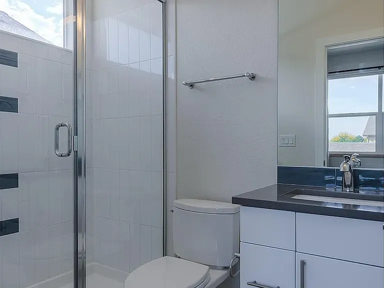 916 Cimarron Dr #A — Photo 8