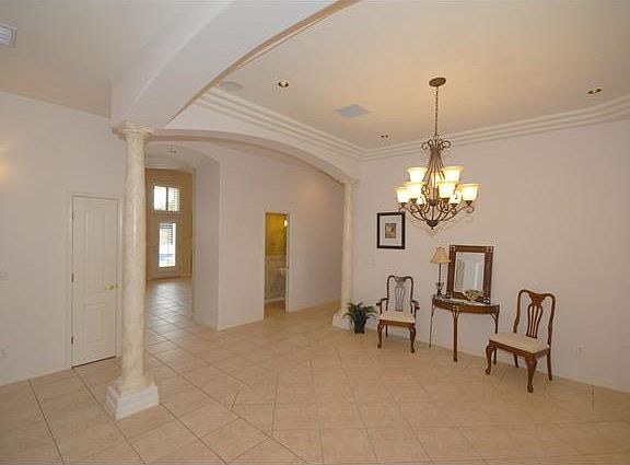 3rd image of 1351 Golden Trail Ln