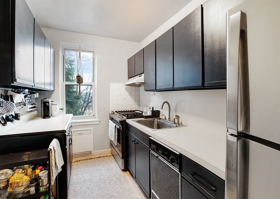 1st image of 110-20 71st Ave #405