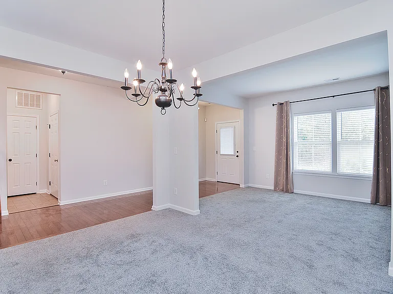 5115 Chapel Chase Ln — Photo 4