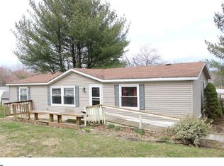 406 Elm Ave, Hamburg, PA 19526