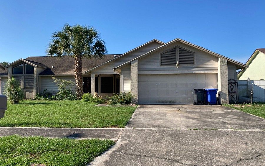 1st image of 10408 Crestfield Dr
