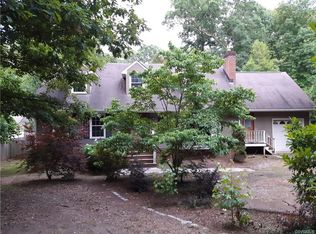 9431 Sherwood Dr, Quinton, VA 23141