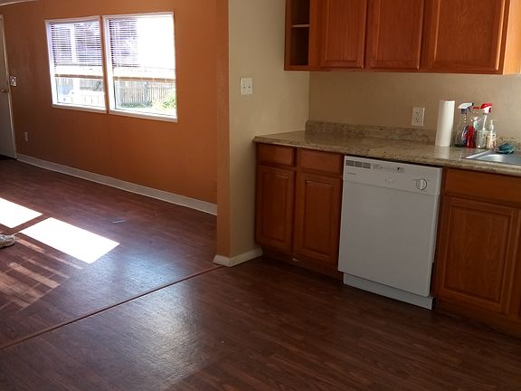 5th image of 6485 Colony Park Dr