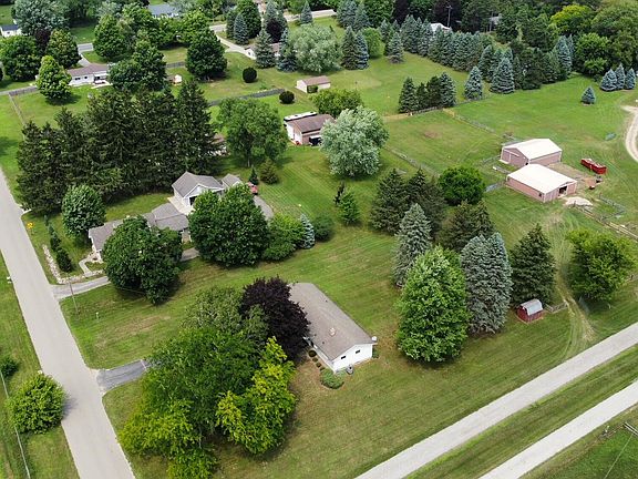 4th image of 5088 Chauncey Dr NE