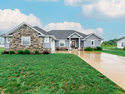 6831 Bluebird Ln, Seymour, IN, 47274