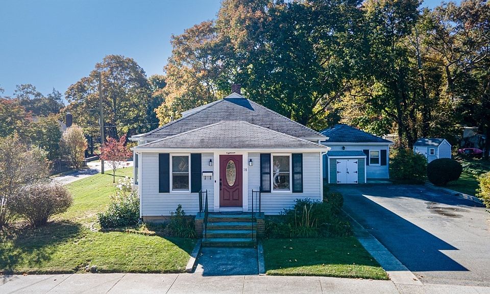 1st image of 18 Royal St