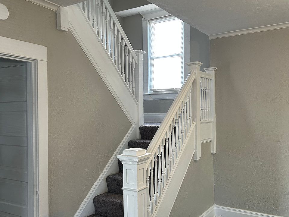 1st image of 4115 Burnham Ave
