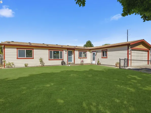 3316 B St, Forest Grove, OR 97116