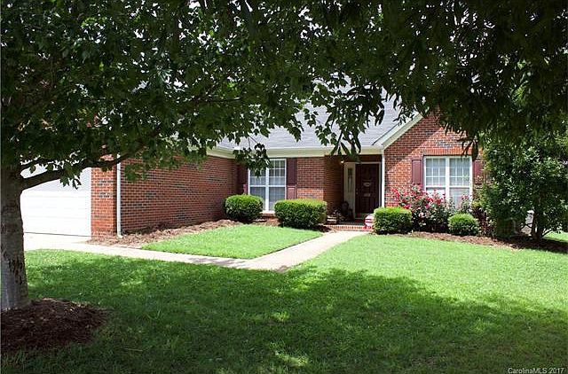 1st image of 612 Castlefin Ct