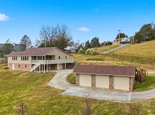 2515 Lakeshore Rd, Bean Station, TN 37708