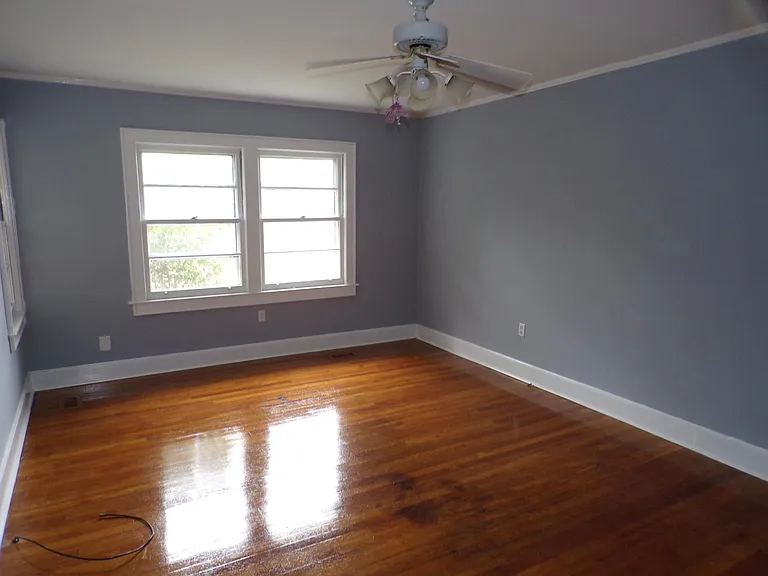 286 White Ave — Photo 7