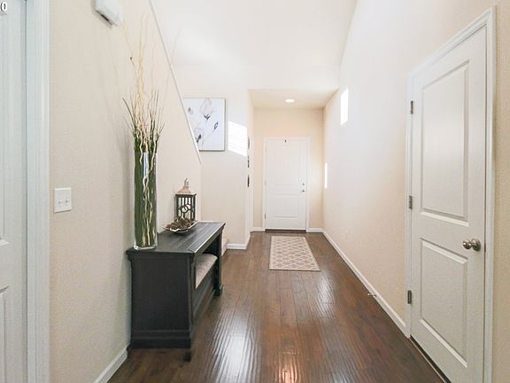 4th image of 11715 NE 102nd Cir