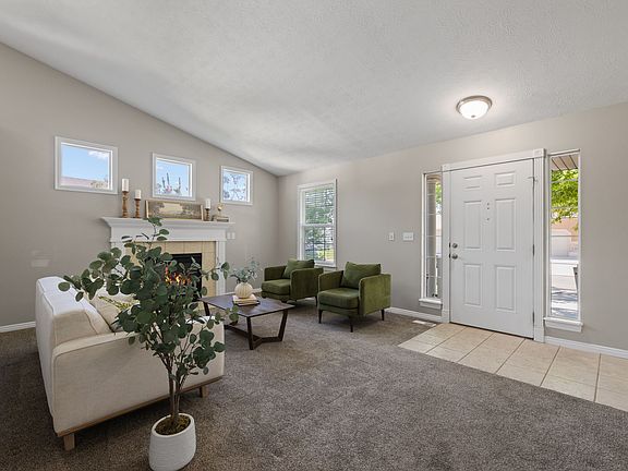 5th image of 5544 W Venetia St