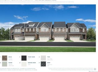 49462 Coldwater Ridge Dr, Northville, MI