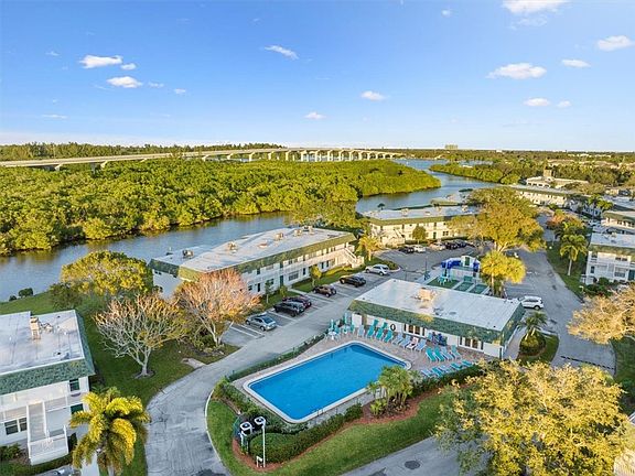 2nd image of 2800 Indian River Blvd #7F