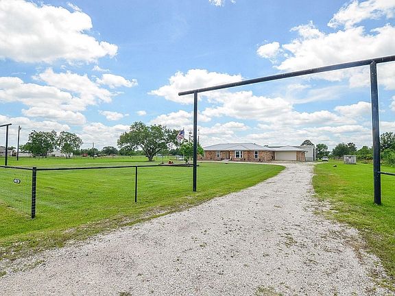 5th image of 2500 County Road 62