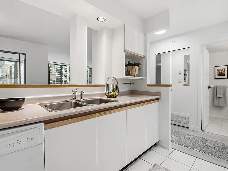 950 Cambie St #1205 — Photo 9