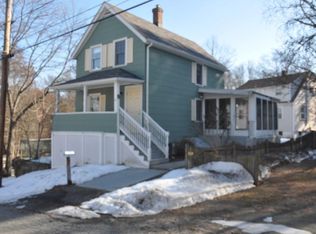 8 Delaware Ave, Woburn, MA 01801