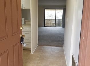 1000 3rd St APT 3D, Neptune Beach, FL 32266